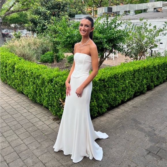 Reformation Haisley Two Piece White Dress - Picture 3 of 6